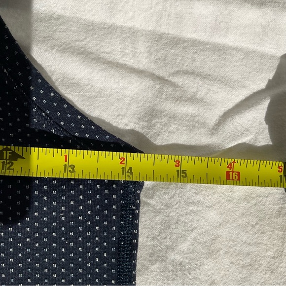 Lululemon Athletica Navy with White micro dots racerback tank top size 6 - Picture 5 of 6